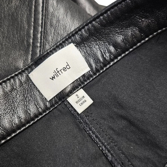 Aritzia Wilfred Rebel Pant Size 2 High Rise Vegan Leather  Straight Leg Black - Picture 4 of 10